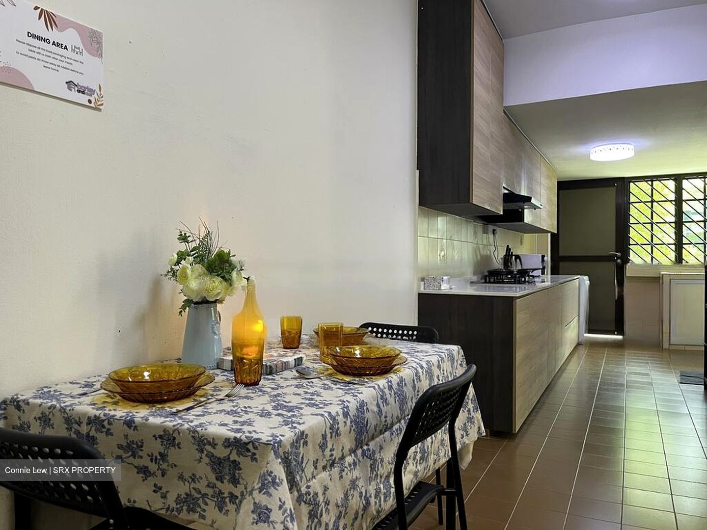 West Coast Avenue (D5), Terrace #610625191